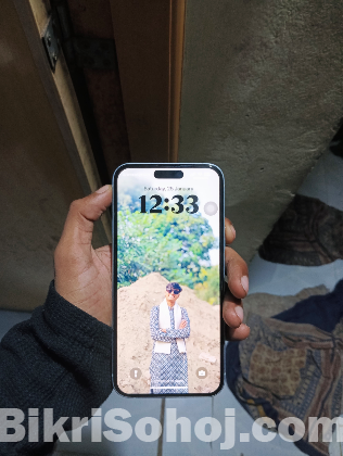 iPhone 15 Plus